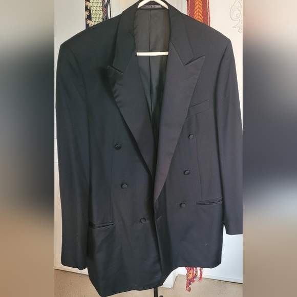 Ermenegildo Zegna Double-Breasted Suit Jacket - Picture 2 of 16